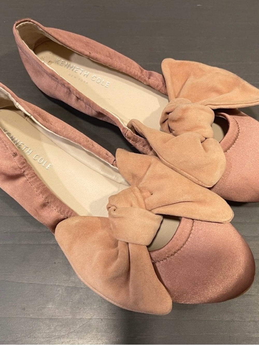 Kenneth Cole Women's Dusty Rose Bow Ballet Flats